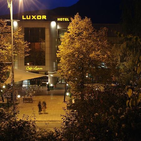 Luxor Hotel Smolyan Exteriör bild