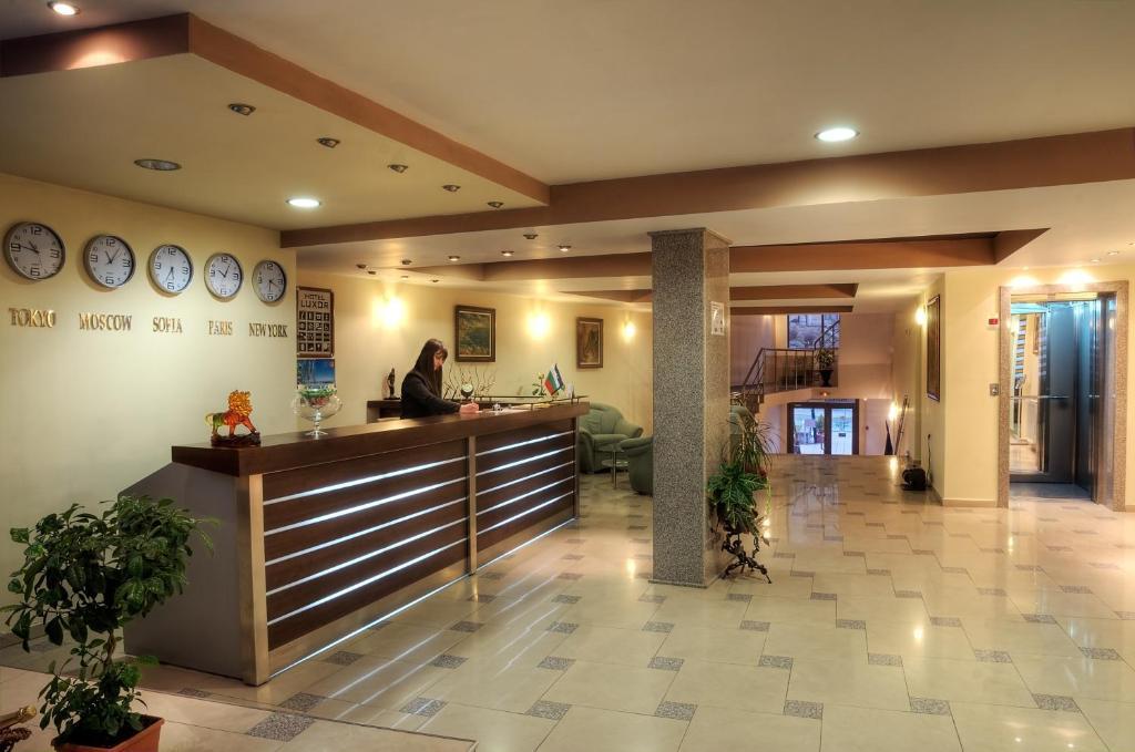 Luxor Hotel Smolyan Exteriör bild